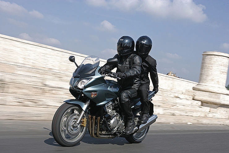 Honda CBF1000 2006 Review Used Guide Price Spec (10)