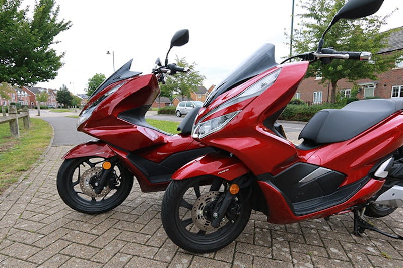 2021 Honda PCX125 Scooter review details price spec_030