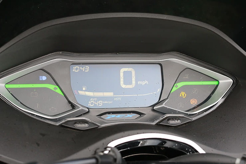 2021 Honda PCX125 Scooter review details price spec_074