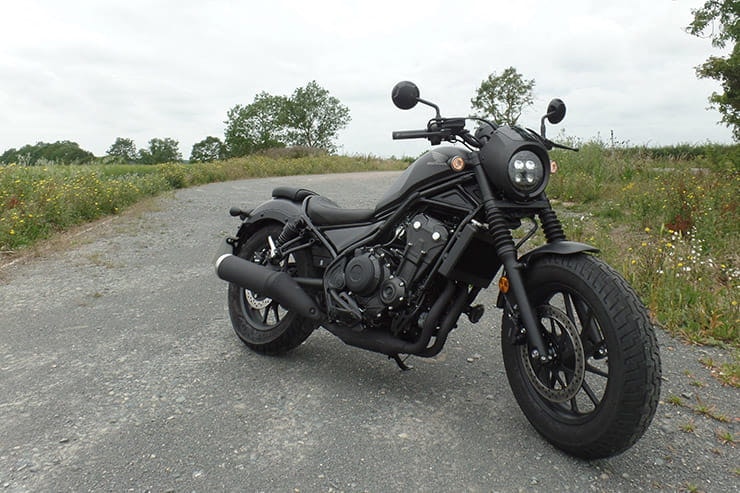 Entry level cruiser with attitude, or CB500 in gothic fancy dress? We review the 2020 Rebel SE to see if it is the best A2 compliant bobber.