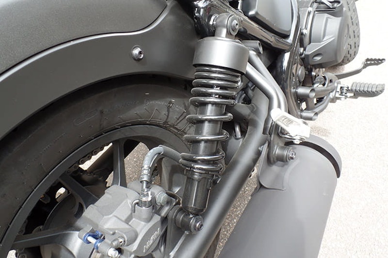Entry level cruiser with attitude, or CB500 in gothic fancy dress? We review the 2020 Rebel SE to see if it is the best A2 compliant bobber.