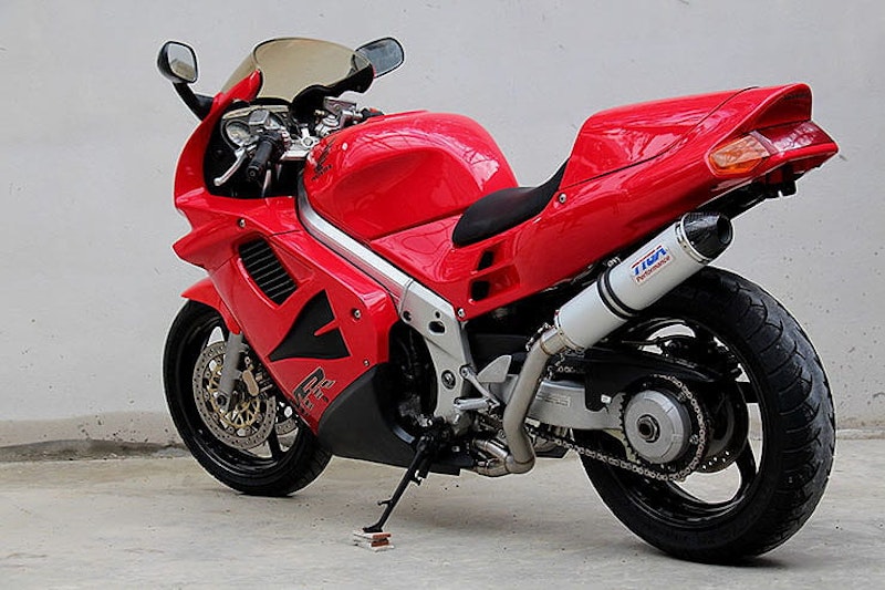 1994 Honda VFR750F Review Used Price Spec_15