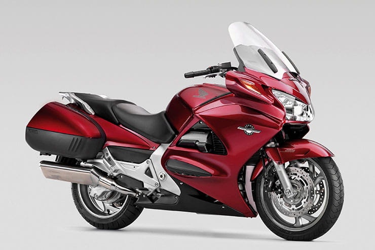 Honda ST1300 Pan European Review Used Price_03