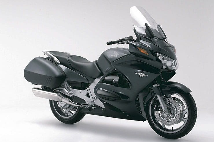 Honda ST1300 Pan European 2002 2018 Review Buying Guide