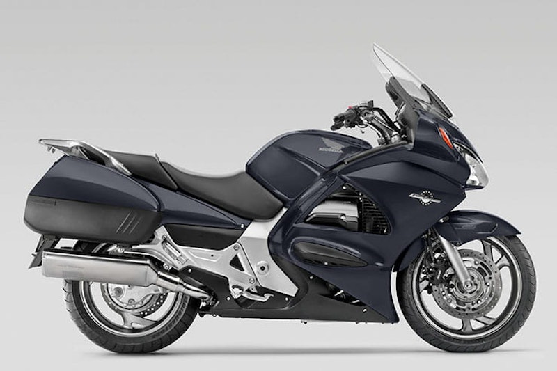Honda ST1300 Pan European Review Used Price_10