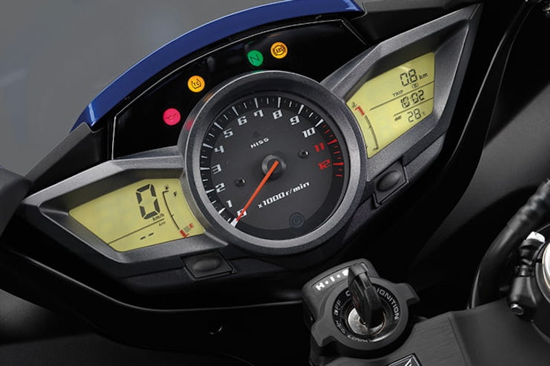 Honda VFR1200F 2010 Review Used Price Spec_32