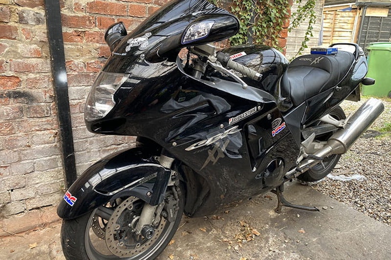 Honda CBR1100XX Super Blackbird 1996 Review Used Price Spec_100