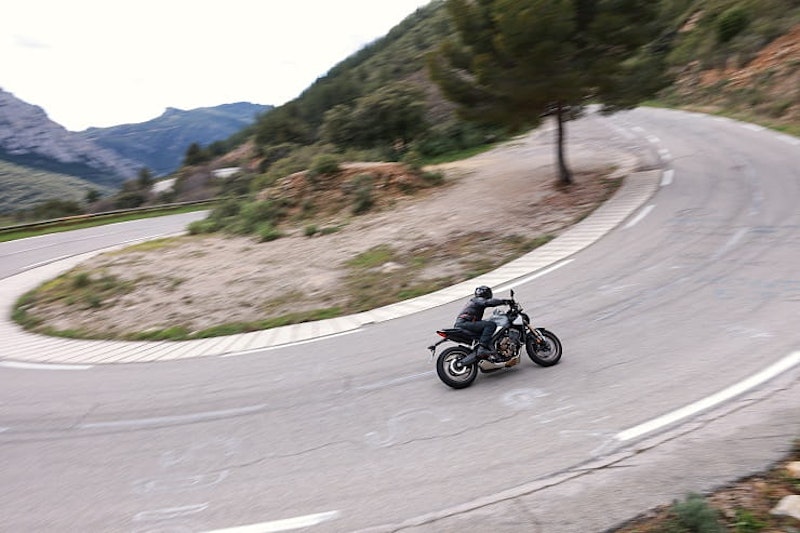 2024 Honda CB650R Review Details Price Spec_205