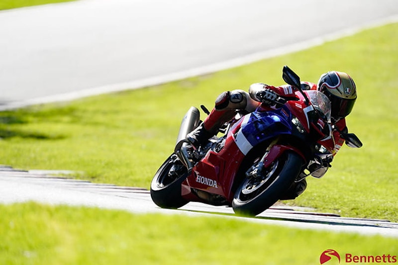014_2020 Fireblade Cadwell