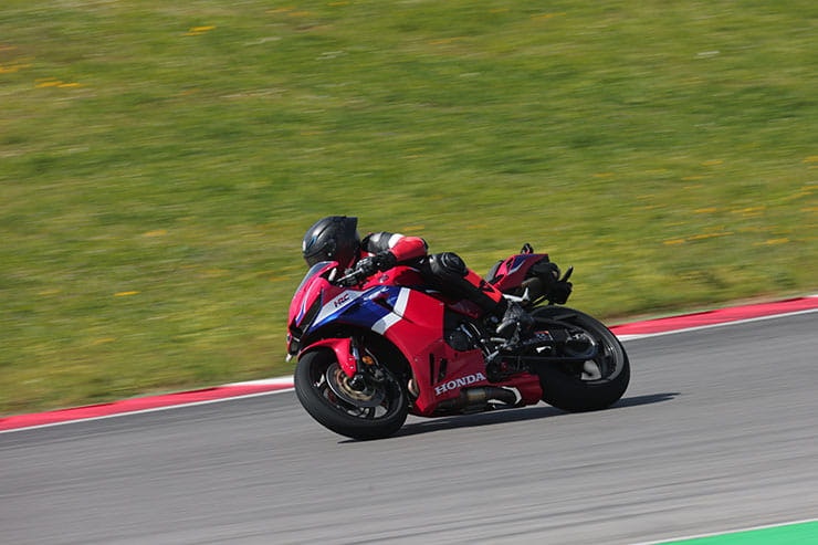 2024 Honda CBR600RR Review Details Price Spec_225