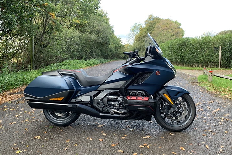 2022 Honda GL1800 Gold Wing Review Price Spec_01