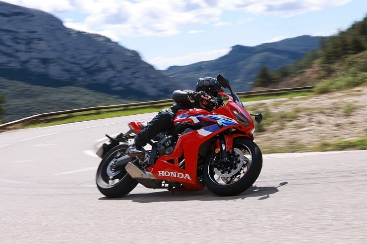 2024 Honda CBR650R Review Details Price Spec_207