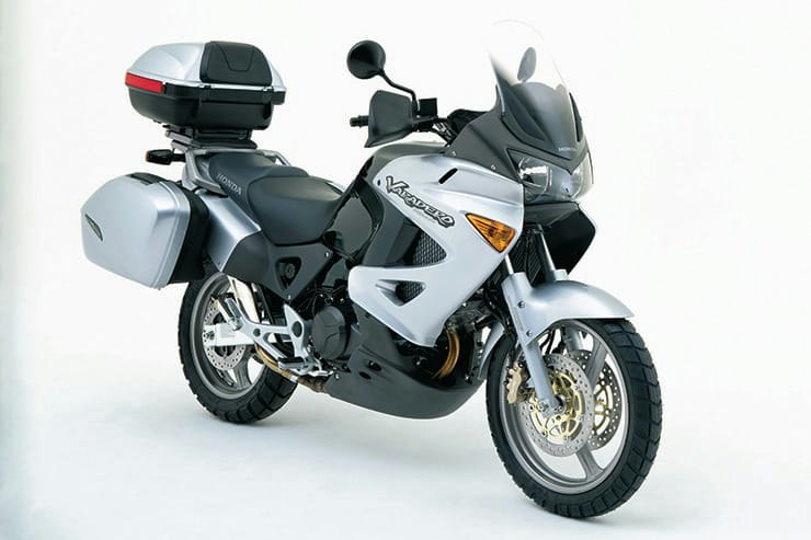 Staffa GPS Per Honda XL1000V Varadero 1999-2002 | Barra 22mm In Acciaio, Per Smartphone E Navigatori