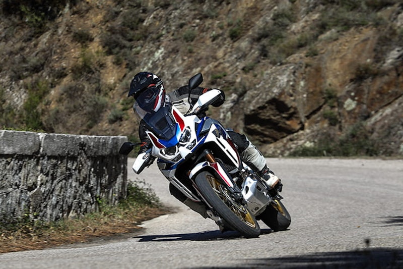 Honda Africa Twin & Africa Twin Adventure Sports (2020) | REVIEW