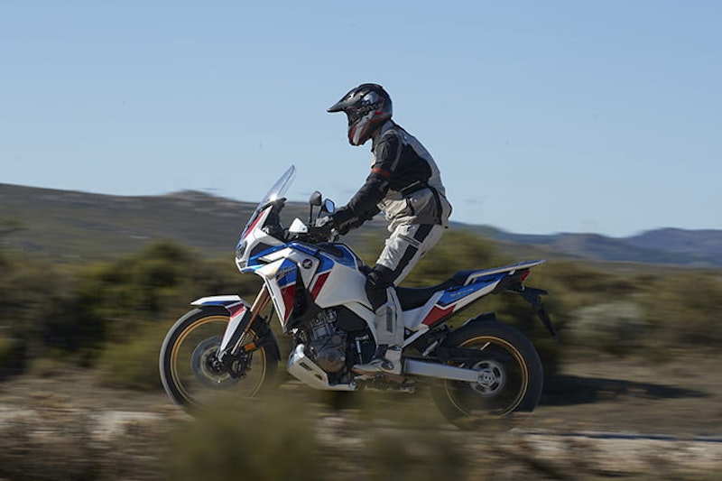 Honda Africa Twin & Africa Twin Adventure Sports (2020) | REVIEW
