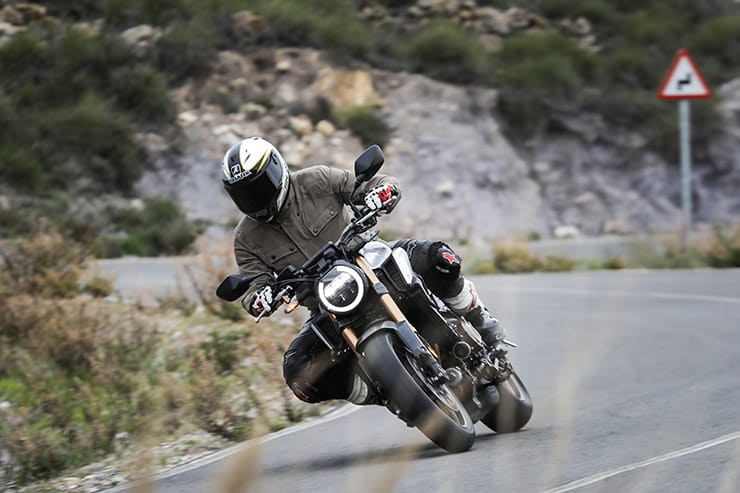 HONDA CB650R (2019) | REVIEW