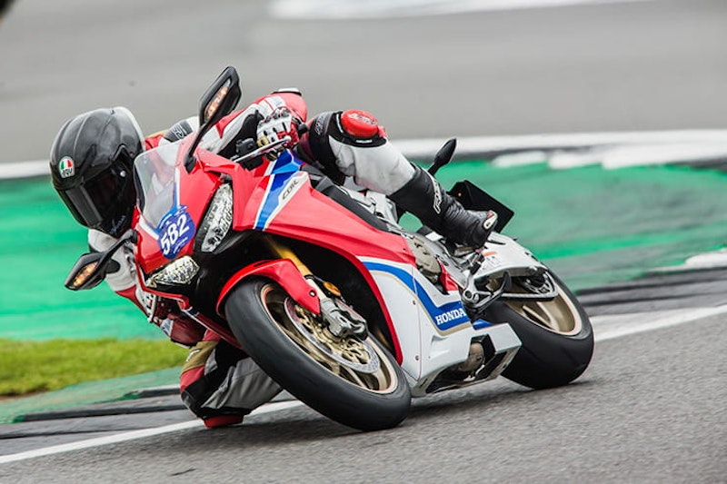 2017-Honda-Fireblade-SP2