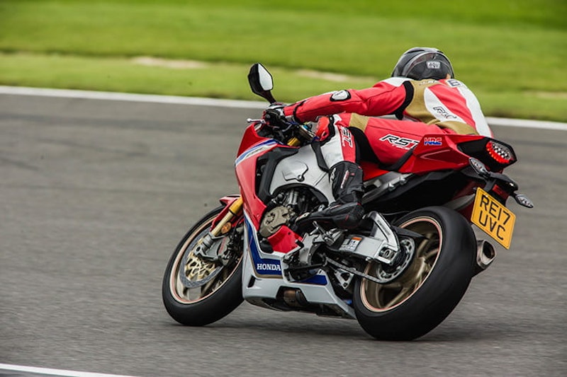 2017-Honda-Fireblade-SP2