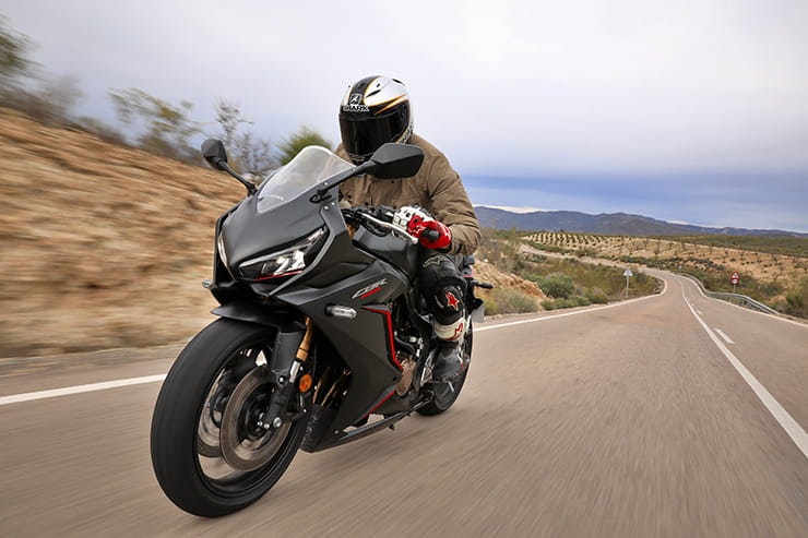HONDA CBR650R (2019) | REVIEW