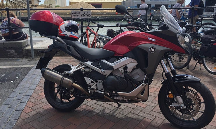 Honda VFR800X Crossrunner: Real World Road Test
