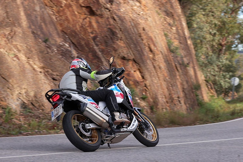 2024 Honda Africa Twin Adventure Sport Review Price Details Spec_125