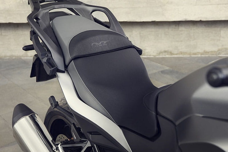 Honda NT1100 2022 Review Price Spec_18