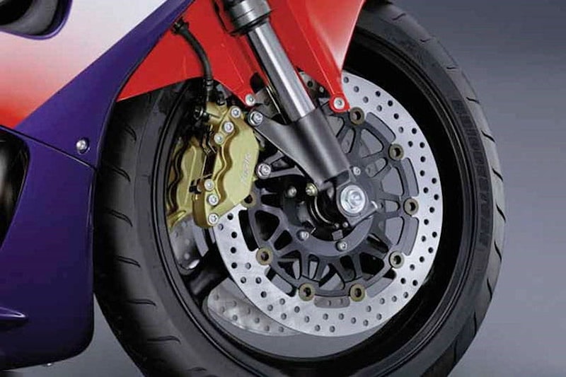 2000 Honda CBR900RR Review Used Price Spec_10