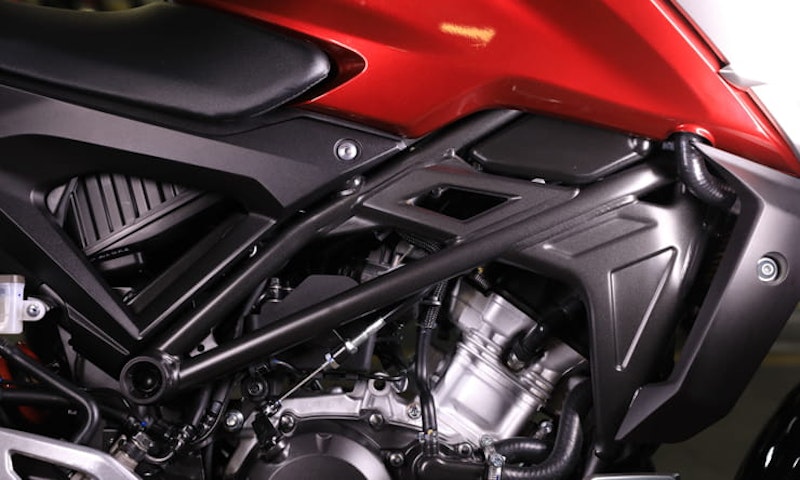 Honda CB125R (2018) BikeSocial Review
