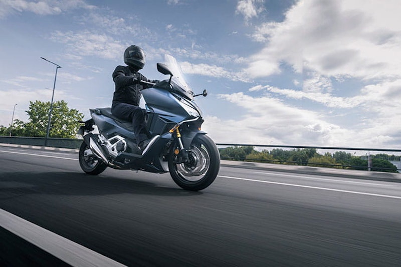 Honda Forza 750 2021 Scooter Review Price Spec_013