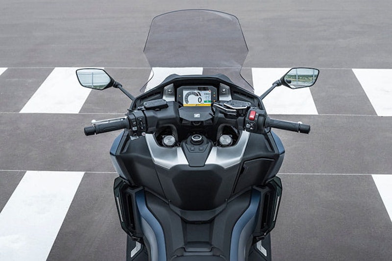 Honda Forza 750 2021 Scooter Review Price Spec_019