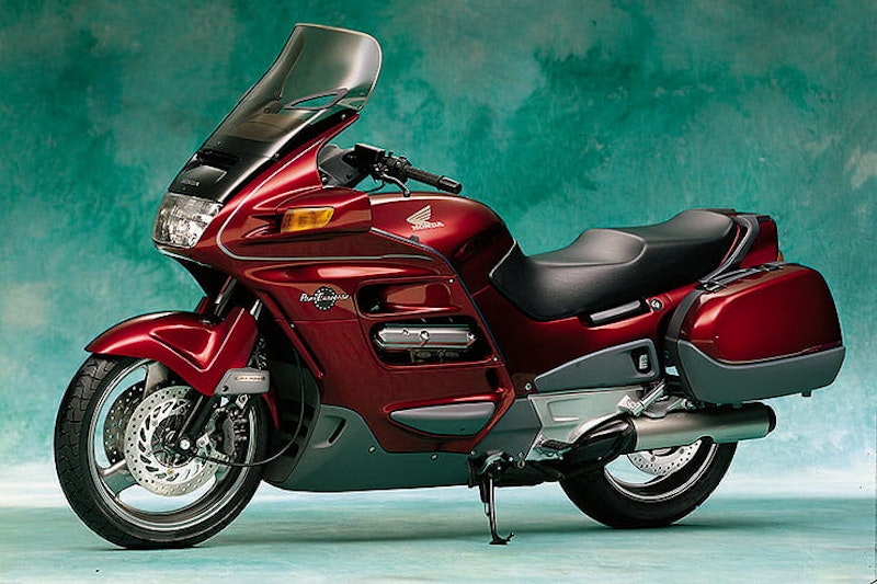 1990 Honda ST1100 Pan European Review Used Price Spec_04