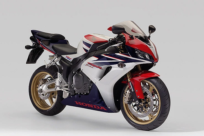 Honda CBR1000RR FireBlade 2004 Review Used Guide_05