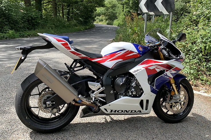 2022 Honda FireBlade SP 30th anniversary Review Details Price Spec_03