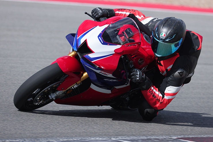 2024 Honda CBR1000RRR FireBlade SP Review Details Price Spec_311