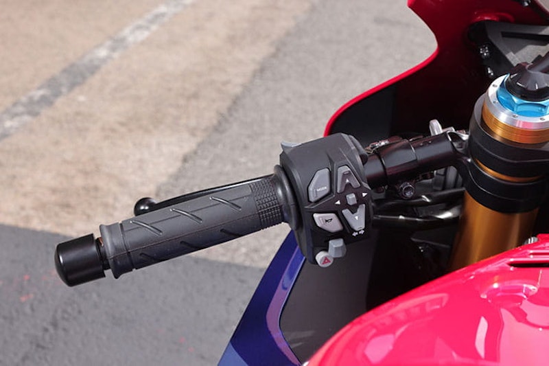 2024 Honda CBR1000RRR FireBlade SP Review Details Price Spec_232