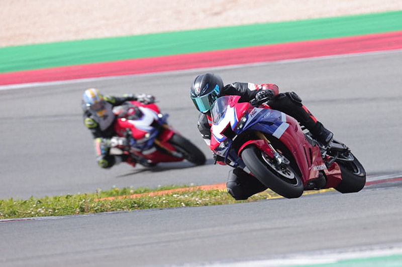 2024 Honda CBR1000RRR FireBlade SP Review Details Price Spec_261