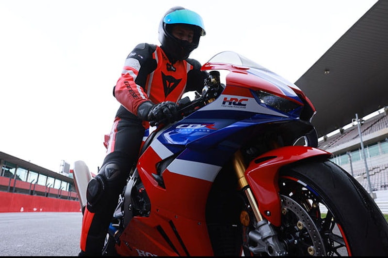 2024 Honda CBR1000RRR FireBlade SP Review Details Price Spec_304