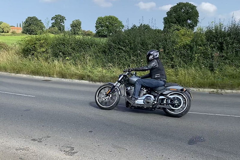 Harley-Davidson Breakout 114 2021 Review Price Spec_34