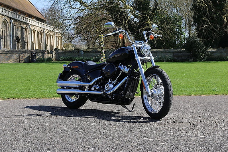 2021 Harley-Davidson Softail Standard Review Price Spec_009