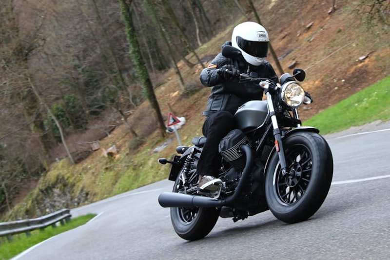 Moto Guzzi V7 Bobber