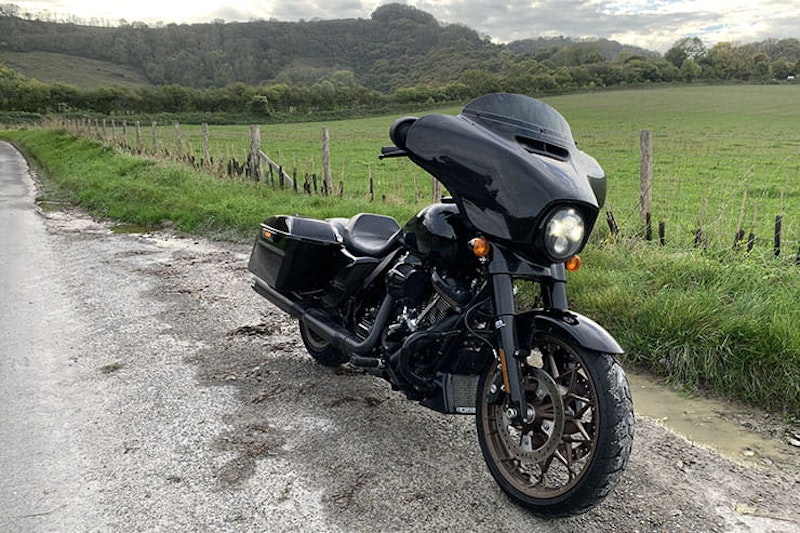 2022 Harley Davidson Street Glide ST Performance Review Price Spec_41