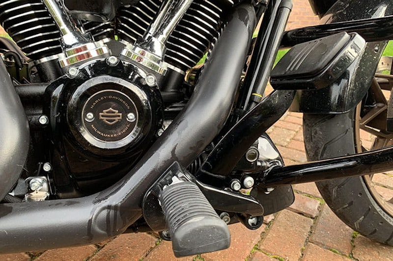 2022 Harley Davidson Street Glide ST Performance Review Price Spec_54