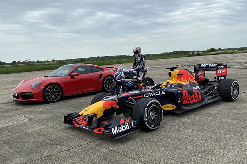 F1 vs BMW M 1000 RR_04