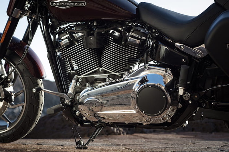 Riding_2018 Harley Davidson Sport Glide review
