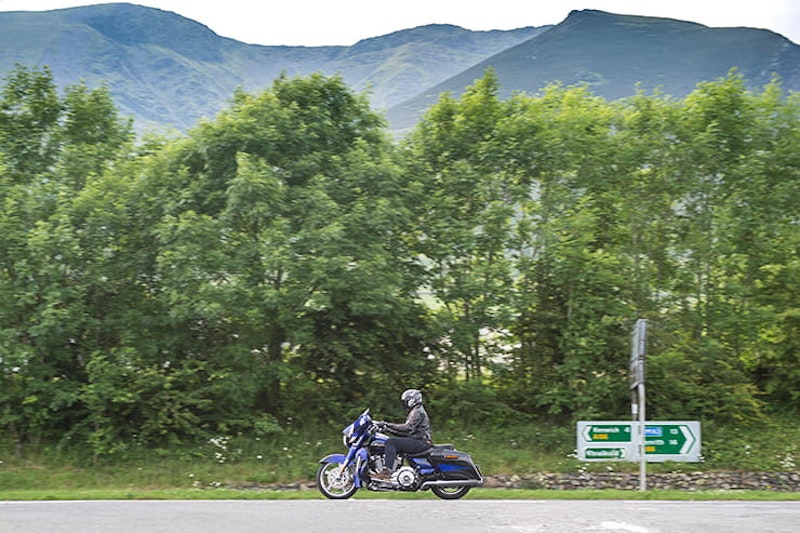 2017 Harley Davidson CVO Street Glide road test review
