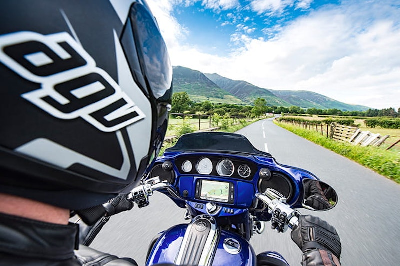 2017 Harley Davidson CVO Street Glide road test review