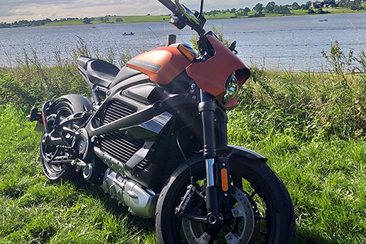 As electric motorcycles slowly creep into the mainstream, has Harley got it right first time around with the LiveWire? McGregor and Boorman think so.