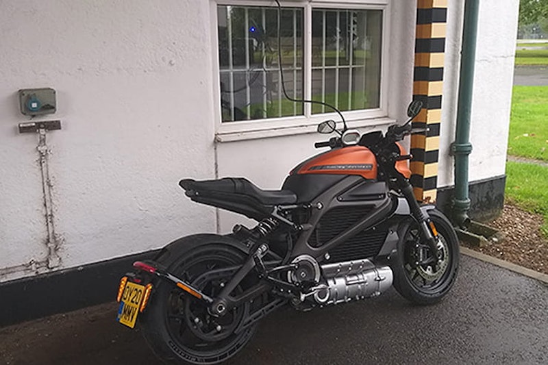 As electric motorcycles slowly creep into the mainstream, has Harley got it right first time around with the LiveWire? McGregor and Boorman think so.