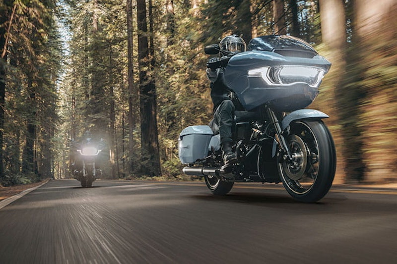 2024 HD Road Glide_01
