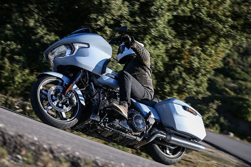 Harley-Davidson Street Road Glide 2024 Review Details Spec Price_28